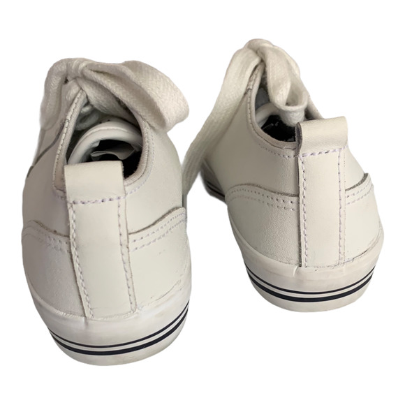 3/$20 TOMMY HILFIGER toddler kids white logo Chappy sneakers SZ 9.5 - Picture 4 of 7